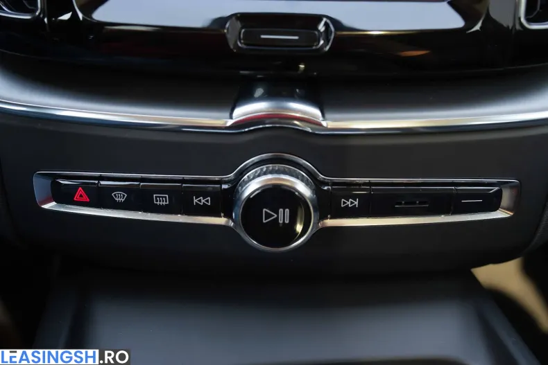 Volvo XC60 din 2021 cu 152.189 km - oferta VOL241378 - foto 30
