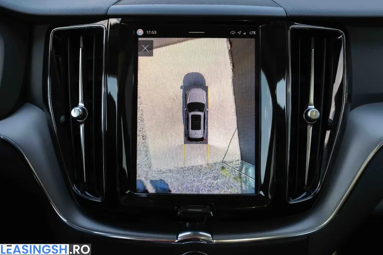 Volvo XC60 din 2021 cu 152.189 km - oferta VOL241378 - foto 31
