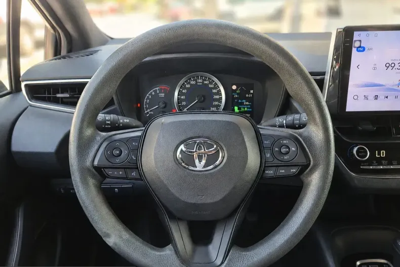 Toyota Corolla din 2020 cu 69.858 km - oferta TOY241379 - foto 21