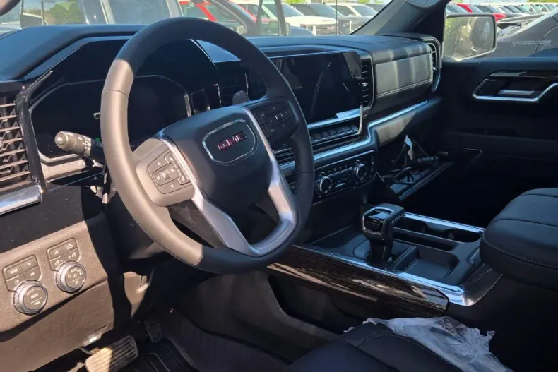 GMC Sierra din 2026 cu 10 km - oferta GMC241382 - foto 8