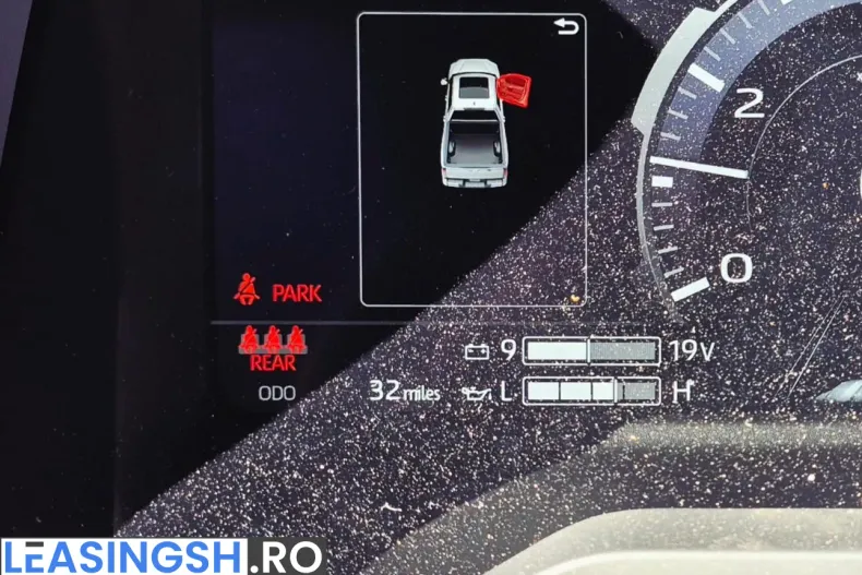 Toyota Tundra din 2026 cu 10 km - oferta TOY241383 - foto 4