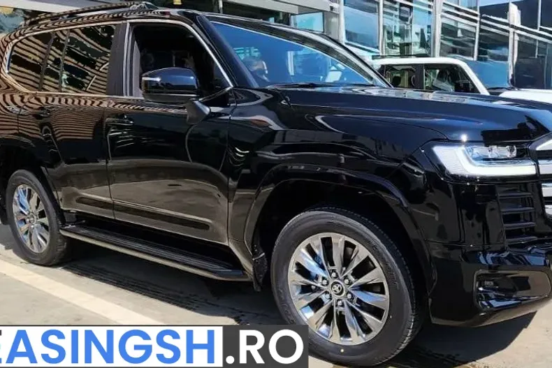 Toyota Land Cruiser 300 din 2026 cu 10 km - oferta TOY241384 - foto 5
