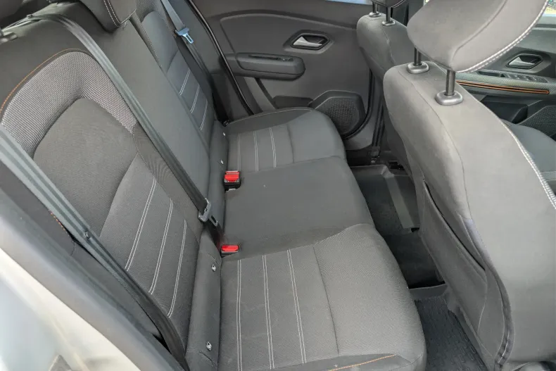 Dacia Sandero Stepway din 2023 cu 71.429 km - oferta DAC241386 - foto 16