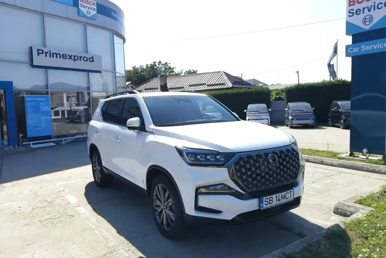 Ssangyong REXTON din 2025 cu 10.101 km - oferta SSA241391 - foto 1