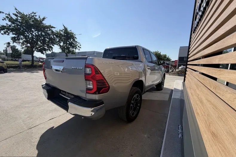 Toyota Hilux din 2020 cu 145.990 km - oferta TOY241393 - foto 5