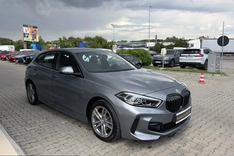 BMW 118d (Seria 1) din 2022 cu 88.650 km - oferta BMW241395 - foto 7