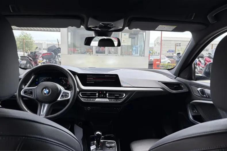 BMW 118d (Seria 1) din 2022 cu 88.650 km - oferta BMW241395 - foto 12