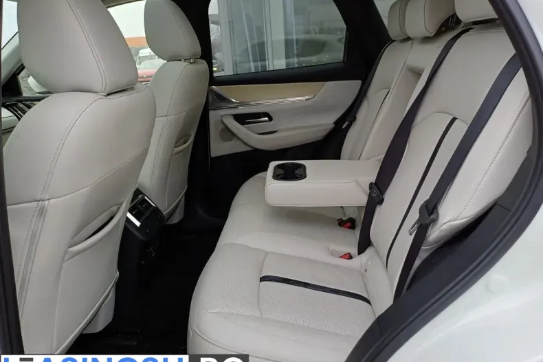 Mazda CX-60 din 2024 cu 12.962 km - oferta MAZ241396 - foto 14