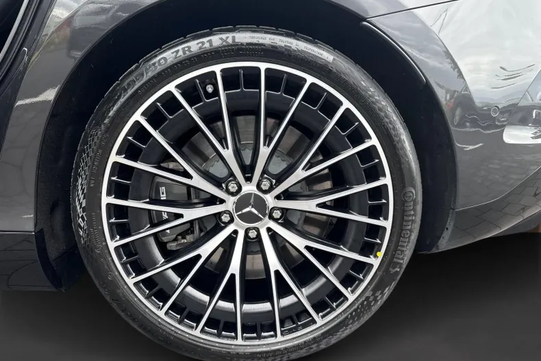 Mercedes-Benz EQE (Clasa E) din 2022 cu 35.000 km - oferta MER241407 - foto 10