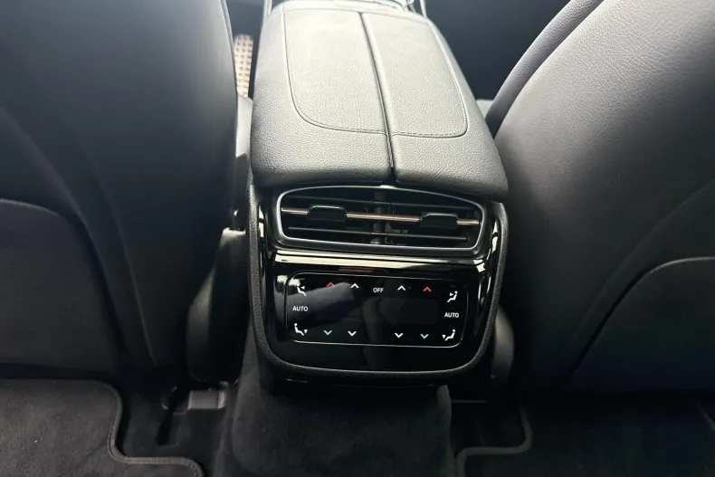 Mercedes-Benz EQE (Clasa E) din 2022 cu 35.000 km - oferta MER241407 - foto 20