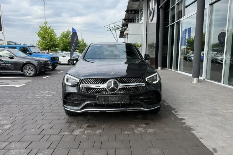 Mercedes-Benz GLC 300 (Clasa GLC) din 2022 cu 127.000 km - oferta MER241408 - foto 2