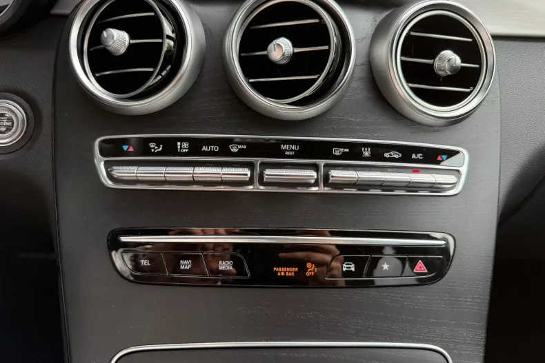 Mercedes-Benz GLC 300 (Clasa GLC) din 2022 cu 127.000 km - oferta MER241408 - foto 10