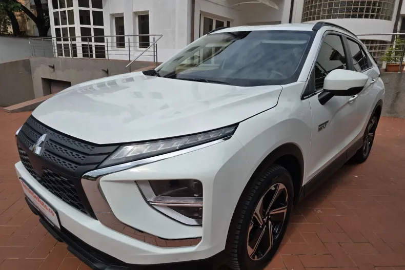 Mitsubishi Eclipse Cross din 2022 cu 85.000 km - oferta MIT241414 - foto 1