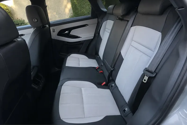 Land Rover Range Rover Evoque din 2026 cu 500 km - oferta LAN241422 - foto 6