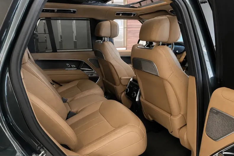 Land Rover Range Rover din 2025 cu 1 km - oferta LAN241424 - foto 5