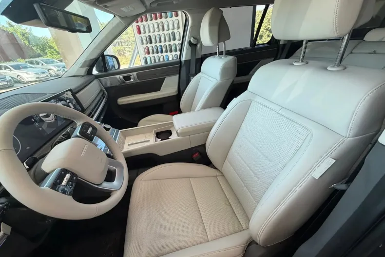 Hyundai Santa Fe din 2026 cu 1 km - oferta HYU241427 - foto 4