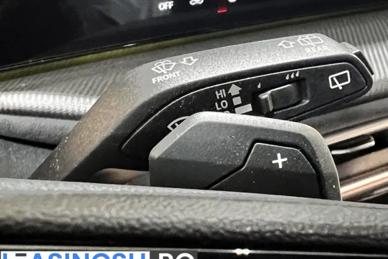 Audi Q5 din 2025 cu 6.597 km - oferta AUD241429 - foto 18