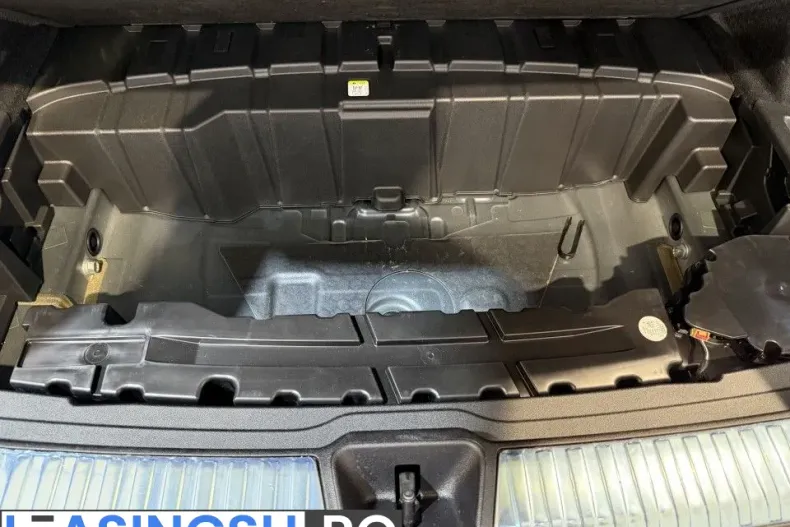 Audi Q5 din 2025 cu 6.000 km - oferta AUD241430 - foto 32