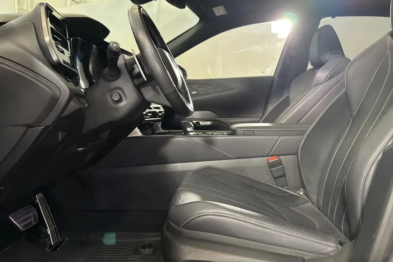 Lexus Seria RX din 2024 cu 43.828 km - oferta LEX241437 - foto 23