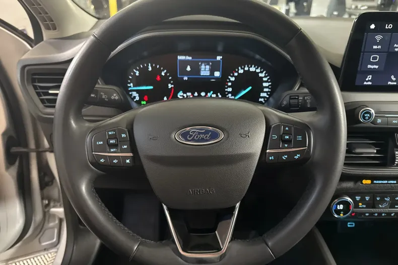 Ford Focus din 2022 cu 54.081 km - oferta FOR241438 - foto 16