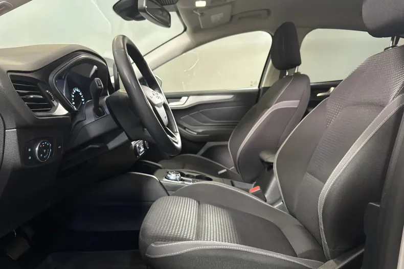 Ford Focus din 2022 cu 54.081 km - oferta FOR241438 - foto 21