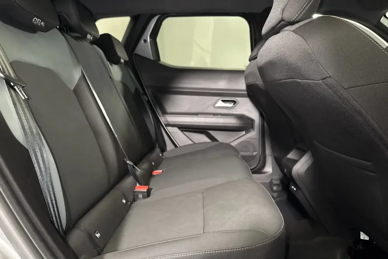 Dacia Duster din 2026 cu 14 km - oferta DAC241444 - foto 12