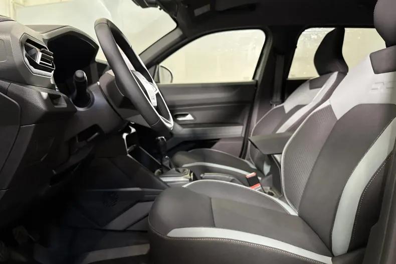 Dacia Duster din 2026 cu 14 km - oferta DAC241444 - foto 23