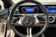 Mercedes-Benz A 200 (Clasa A) din 2023 cu 12.740 km - oferta MER241450 - foto 16