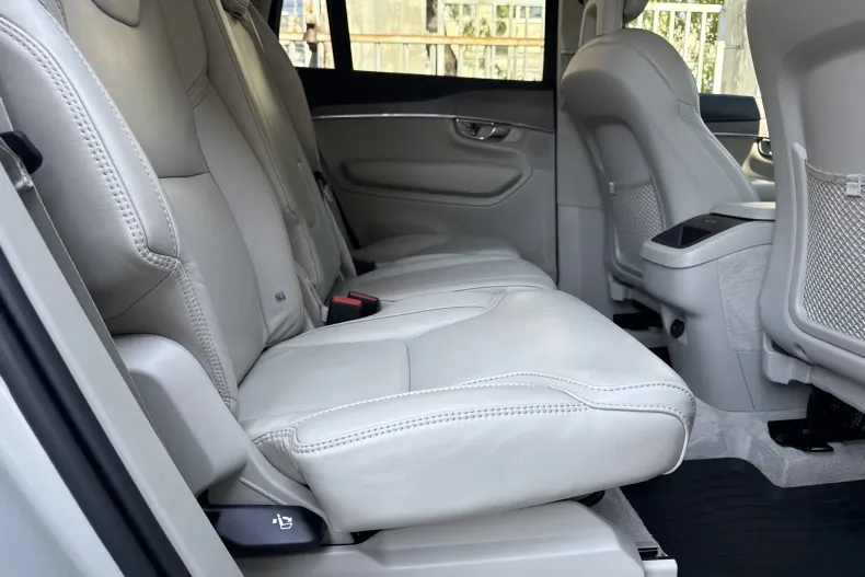 Volvo XC90 din 2021 cu 154.625 km - oferta VOL241452 - foto 12
