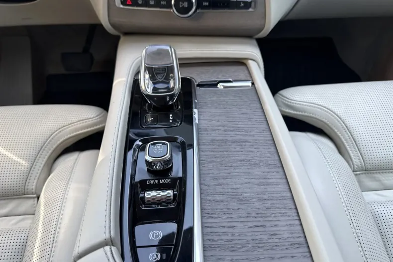 Volvo XC90 din 2021 cu 154.625 km - oferta VOL241452 - foto 18