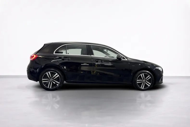 Mercedes-Benz A 250 (Clasa A) din 2021 cu 85.256 km - oferta MER241453 - foto 6