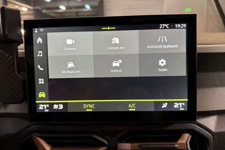 Dacia Bigster din 2025 cu 29.948 km - oferta DAC241458 - foto 22