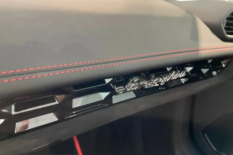 Lamborghini Huracán din 2023 cu 21.950 km - oferta LAM241465 - foto 20