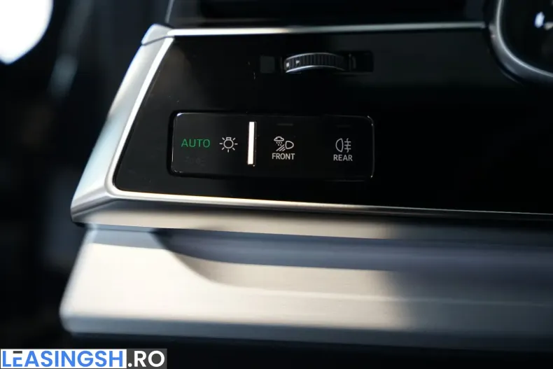 Audi Q8 din 2025 cu 20.900 km - oferta AUD241468 - foto 30