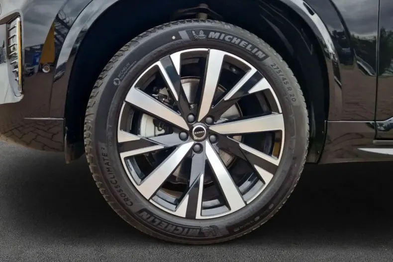 Volvo XC90 din 2025 cu 16.851 km - oferta VOL241470 - foto 7