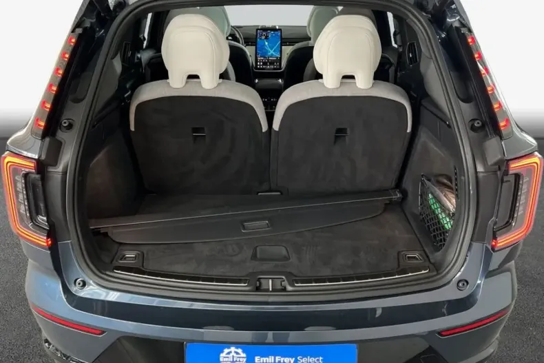 Volvo EX90 din 2025 cu 17.305 km - oferta VOL241471 - foto 8