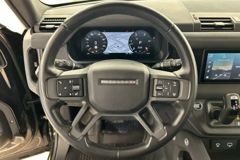 Land Rover Defender din 2023 cu 63.092 km - oferta LAN241472 - foto 17