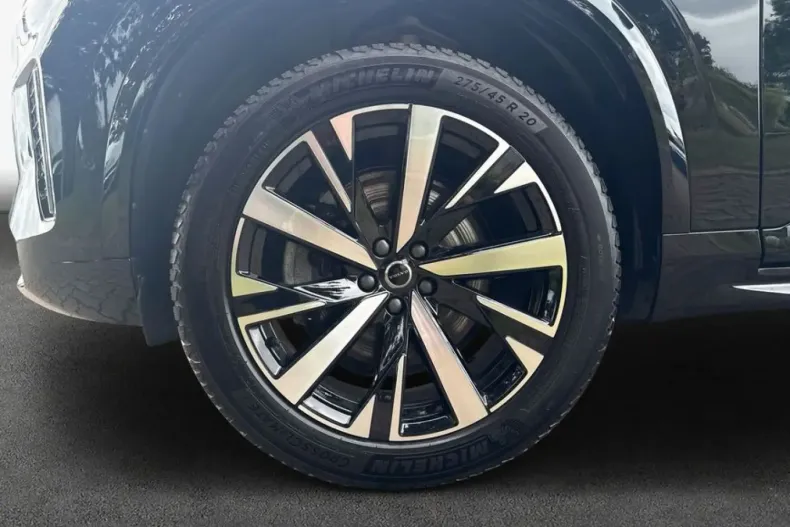 Volvo XC90 din 2025 cu 14.448 km - oferta VOL241473 - foto 7
