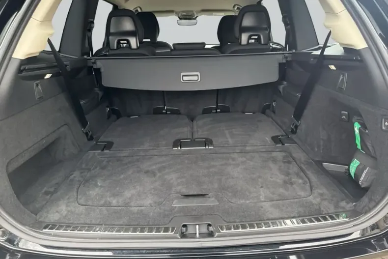 Volvo XC90 din 2025 cu 14.448 km - oferta VOL241473 - foto 8