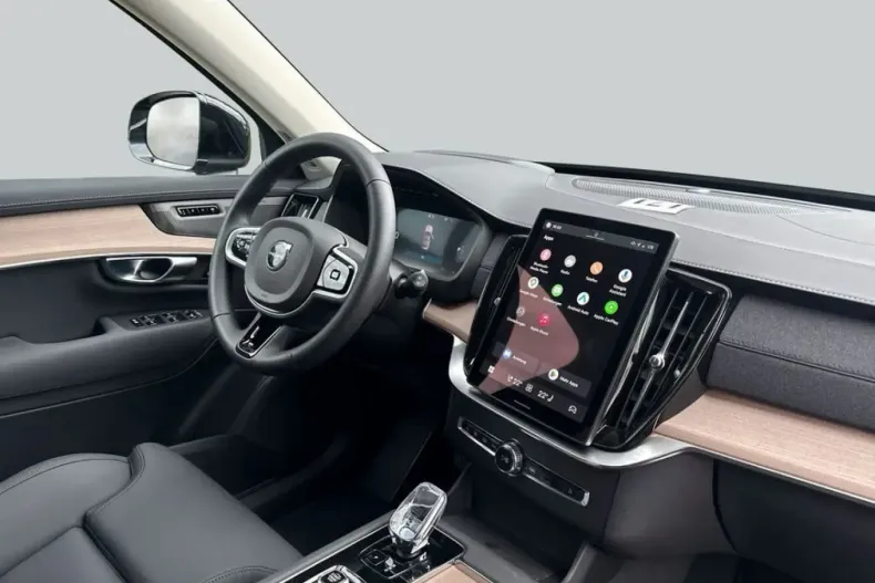 Volvo XC90 din 2025 cu 14.448 km - oferta VOL241473 - foto 15