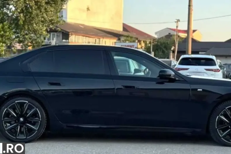 BMW 740d (Seria 7) din 2024 cu 106.000 km - oferta BMW241474 - foto 2