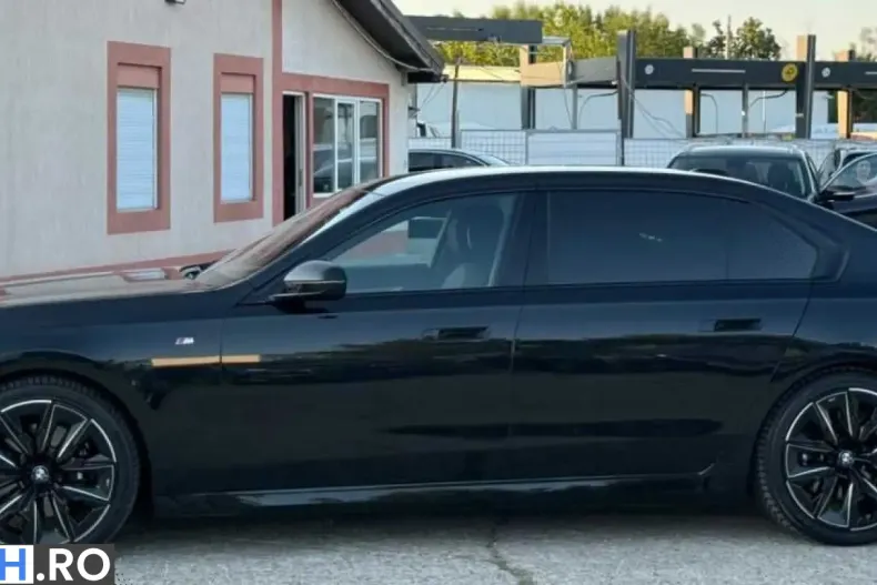 BMW 740d (Seria 7) din 2024 cu 106.000 km - oferta BMW241474 - foto 34