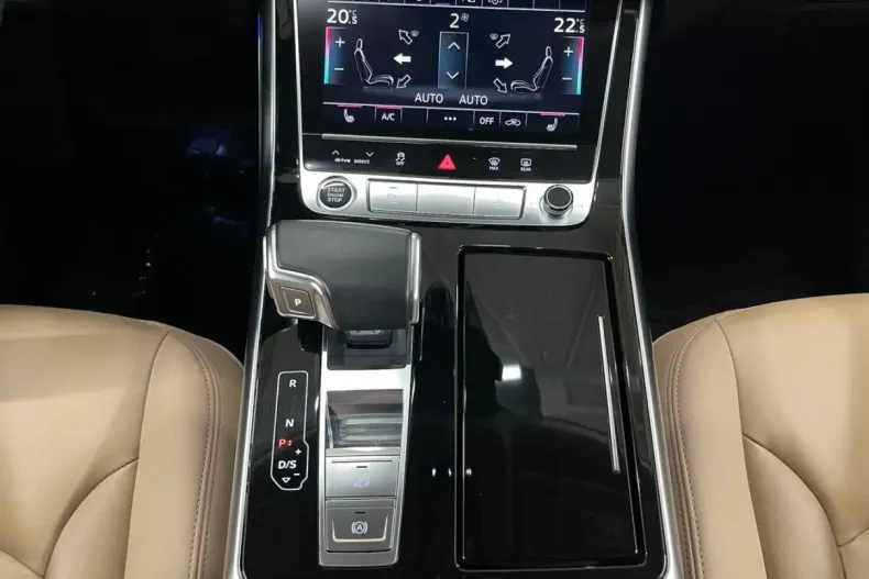 Audi Q8 din 2022 cu 54.695 km - oferta AUD241475 - foto 19