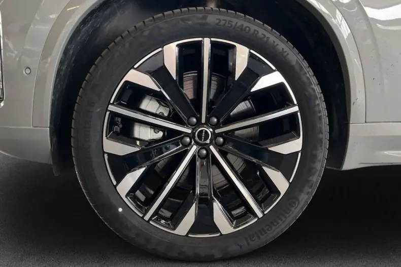 Volvo XC90 din 2025 cu 13.222 km - oferta VOL241477 - foto 7