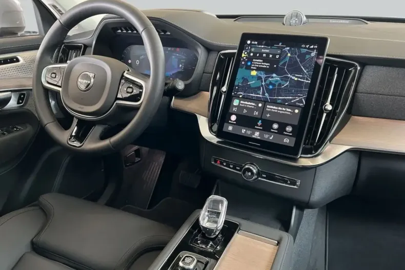 Volvo XC90 din 2025 cu 13.222 km - oferta VOL241477 - foto 13