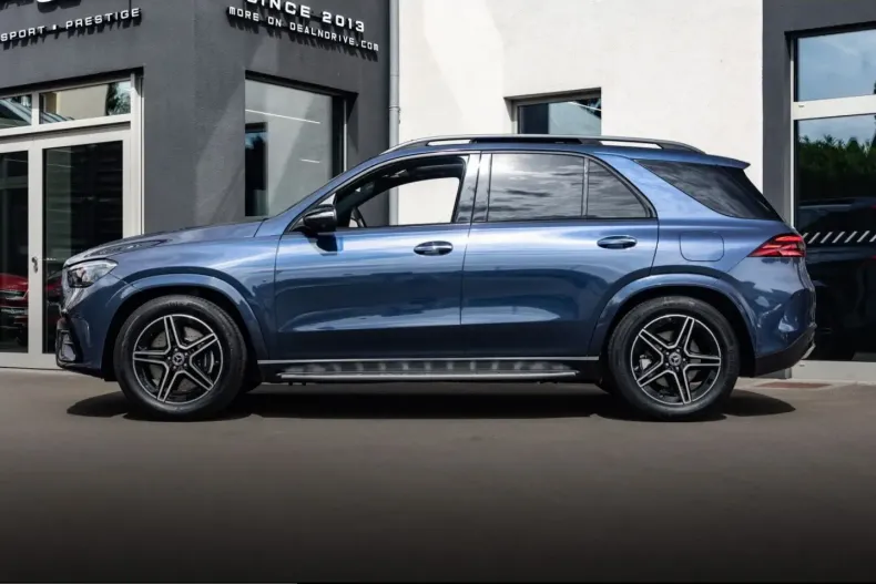 Mercedes-Benz GLE 400 (Clasa GLE) din 2024 cu 29.997 km - oferta MER241481 - foto 2