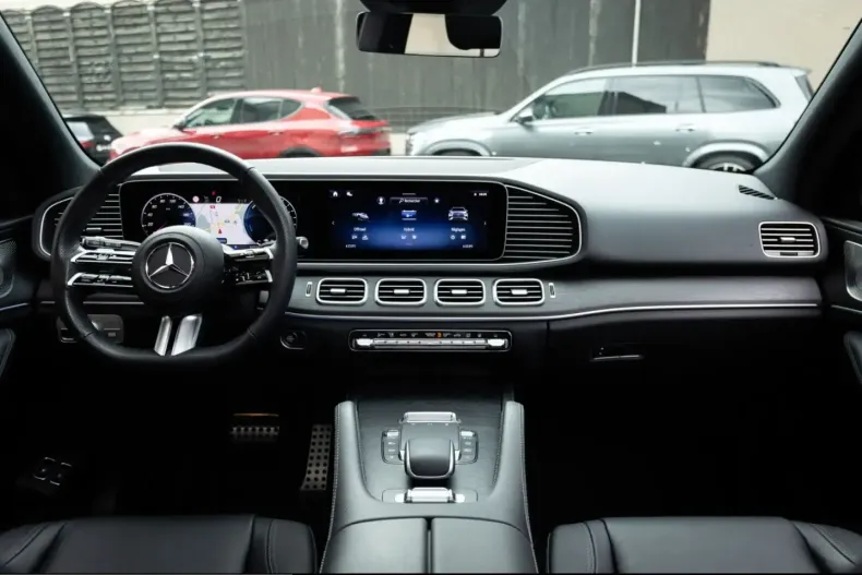 Mercedes-Benz GLE 400 (Clasa GLE) din 2024 cu 29.997 km - oferta MER241481 - foto 14