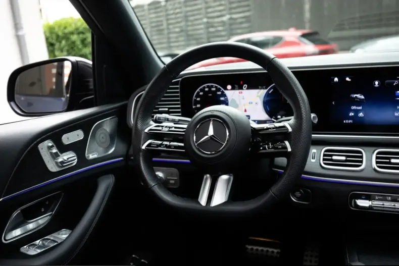 Mercedes-Benz GLE 400 (Clasa GLE) din 2024 cu 29.997 km - oferta MER241481 - foto 29