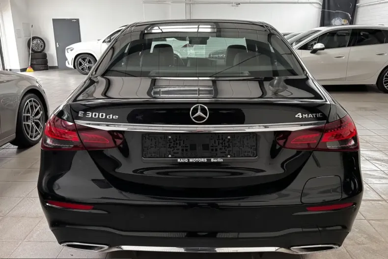 Mercedes-Benz E 300 (Clasa E) din 2021 cu 70.906 km - oferta MER241484 - foto 7
