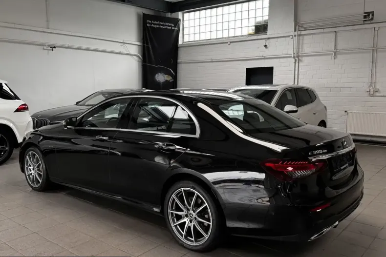 Mercedes-Benz E 300 (Clasa E) din 2021 cu 70.906 km - oferta MER241484 - foto 9